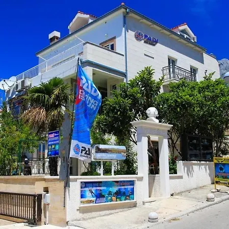 Apartments Villa More Makarska