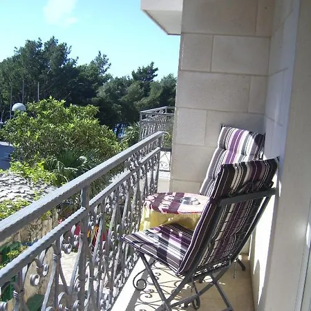 Apartments Villa More