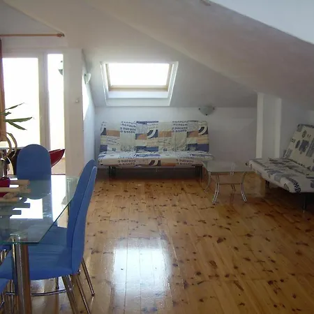 Apartments Villa More Makarska