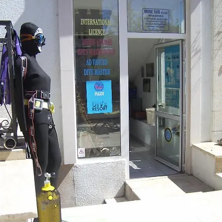 Apartments Villa More Daire Makarska