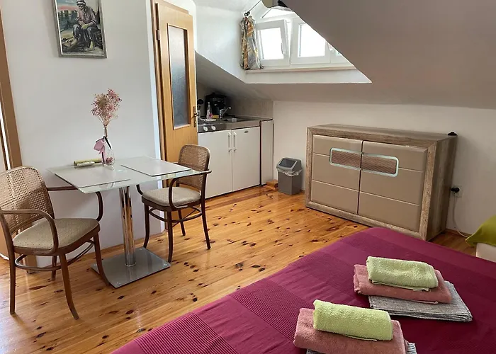 Apartments Villa More