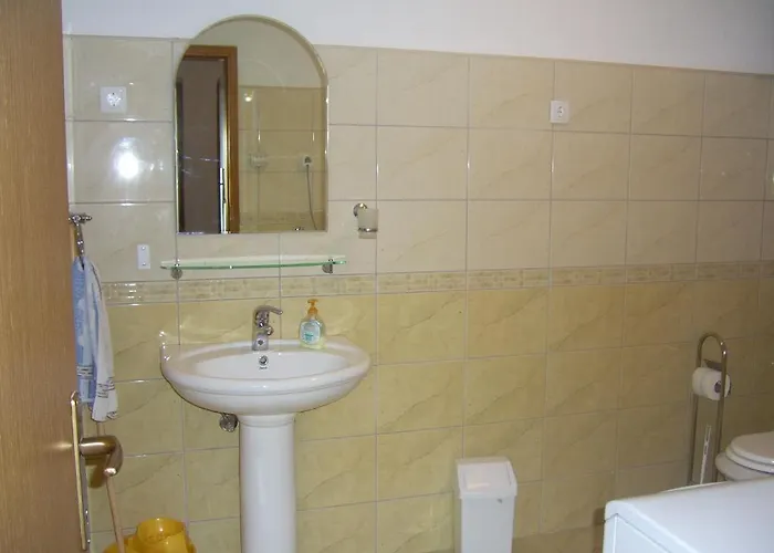 Apartments Villa More Makarska